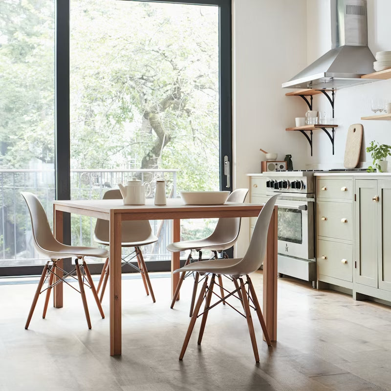 Eames Molded Plastic Side Chair